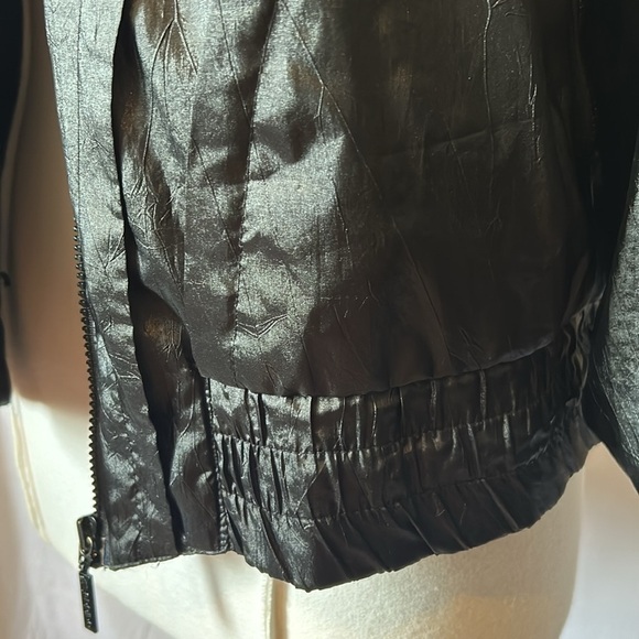 Adidas Shiny Black Track Jacket with Pink Women's Size Medium Zip Front Pockets - Picture 10 of 10